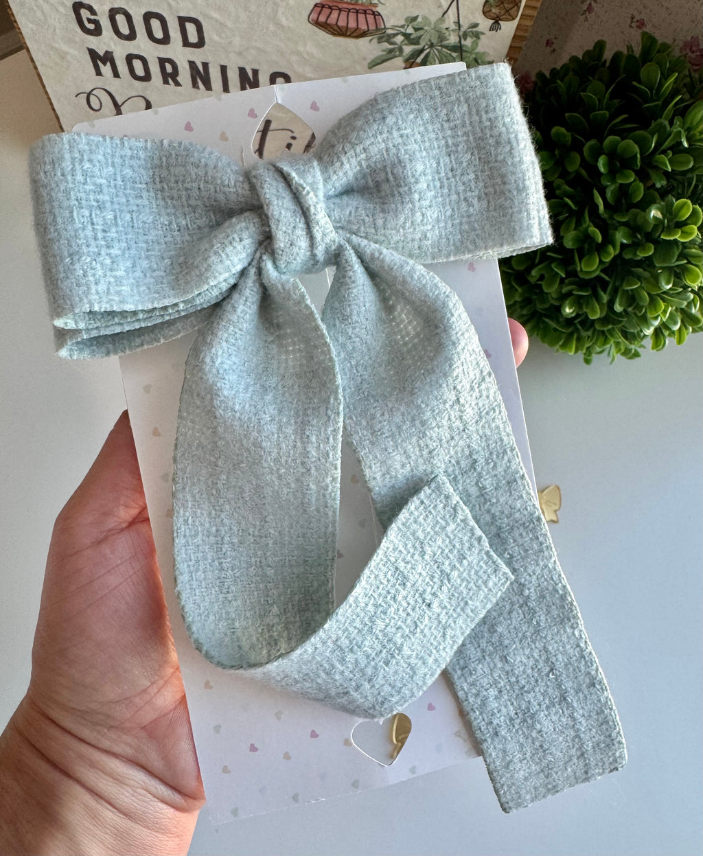 Cozy fancy hair bow