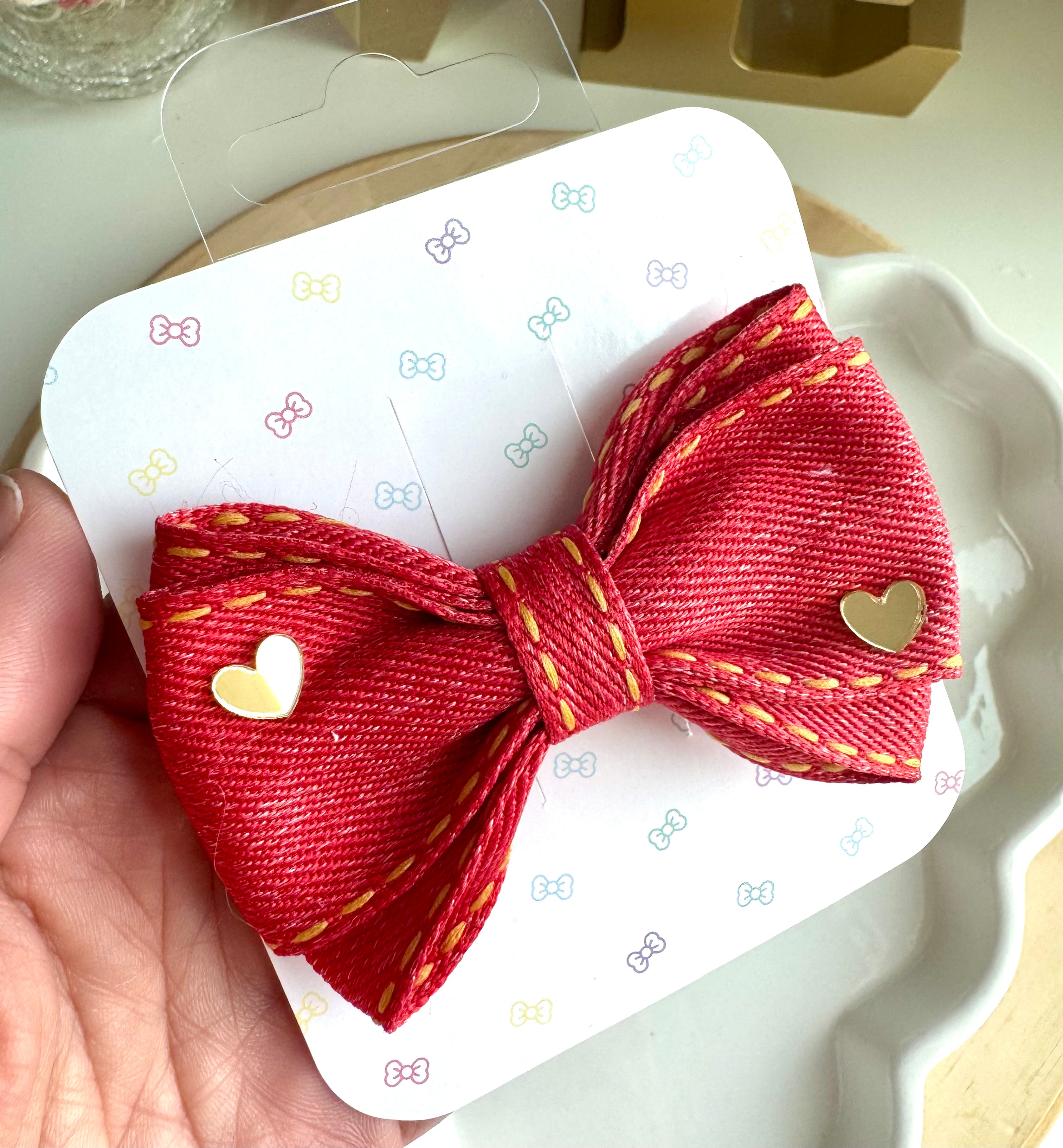 Gold Heart bow