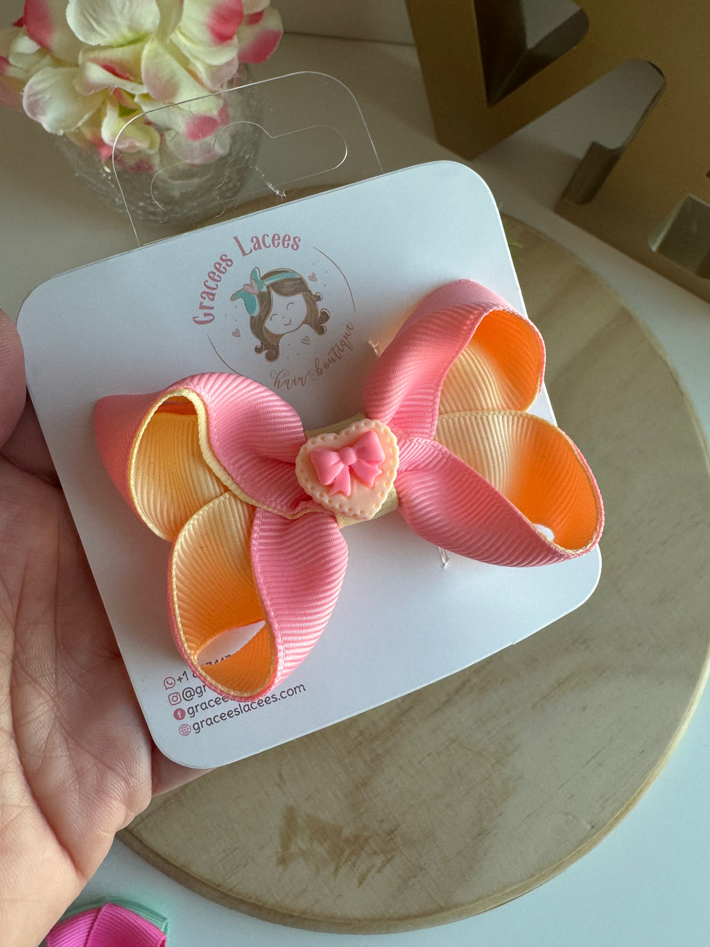 Sweetheart Hair bow