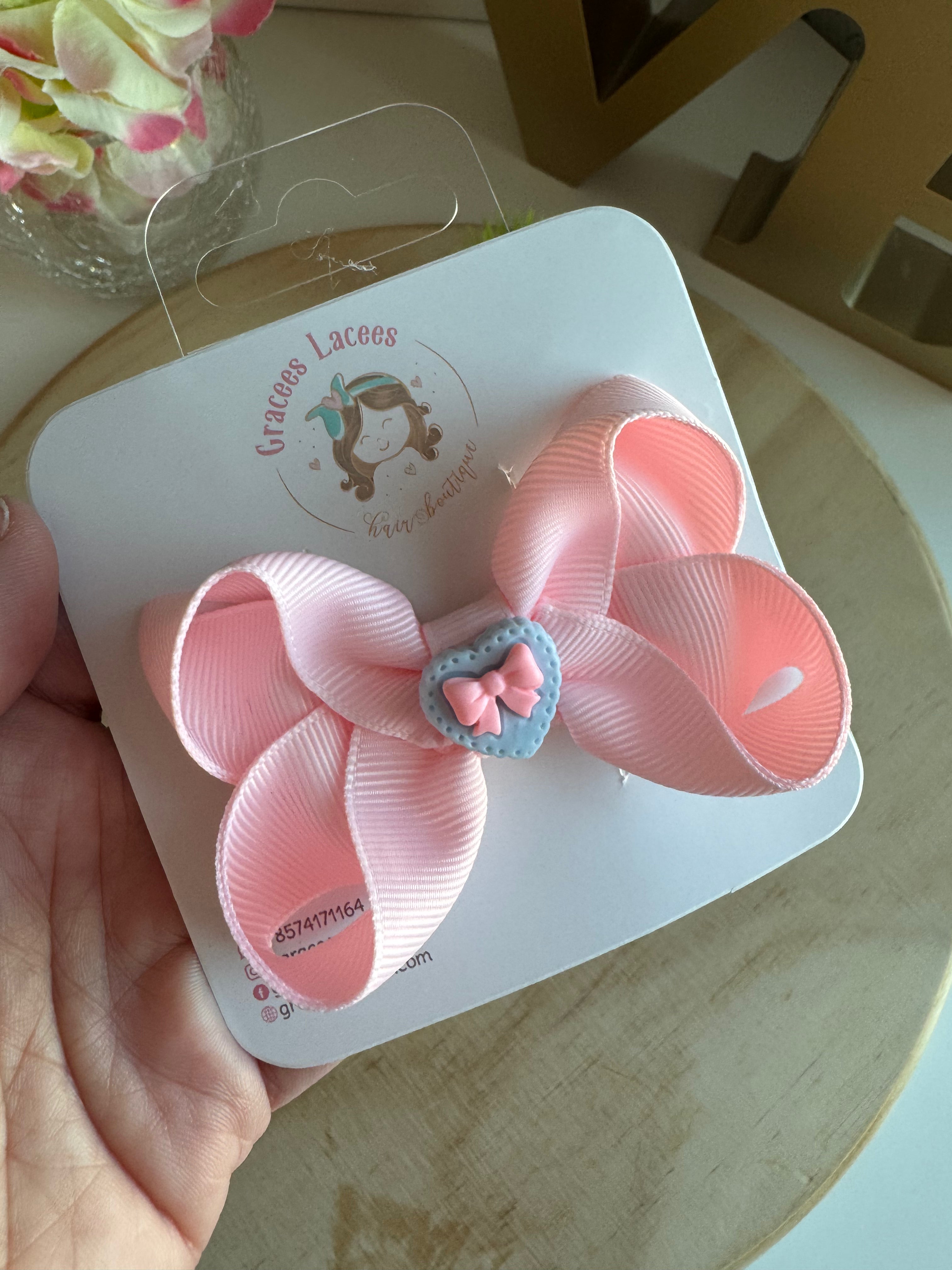 Sweetheart Hair bow