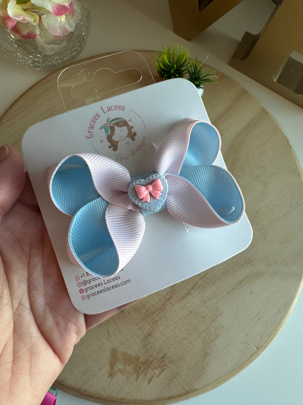 Sweetheart Hair bow