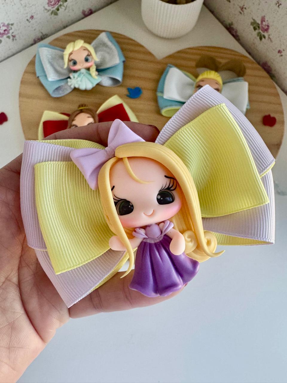 Princess - Hair Bow