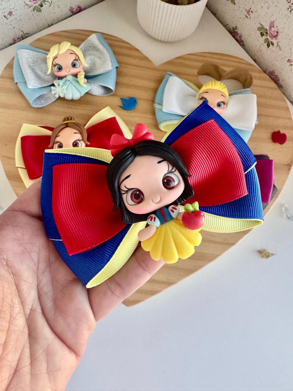 Princess - Hair Bow