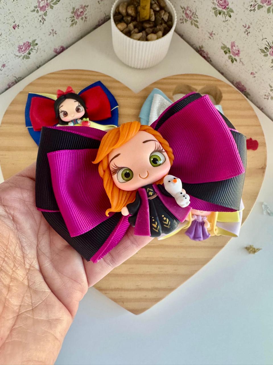 Princess - Hair Bow