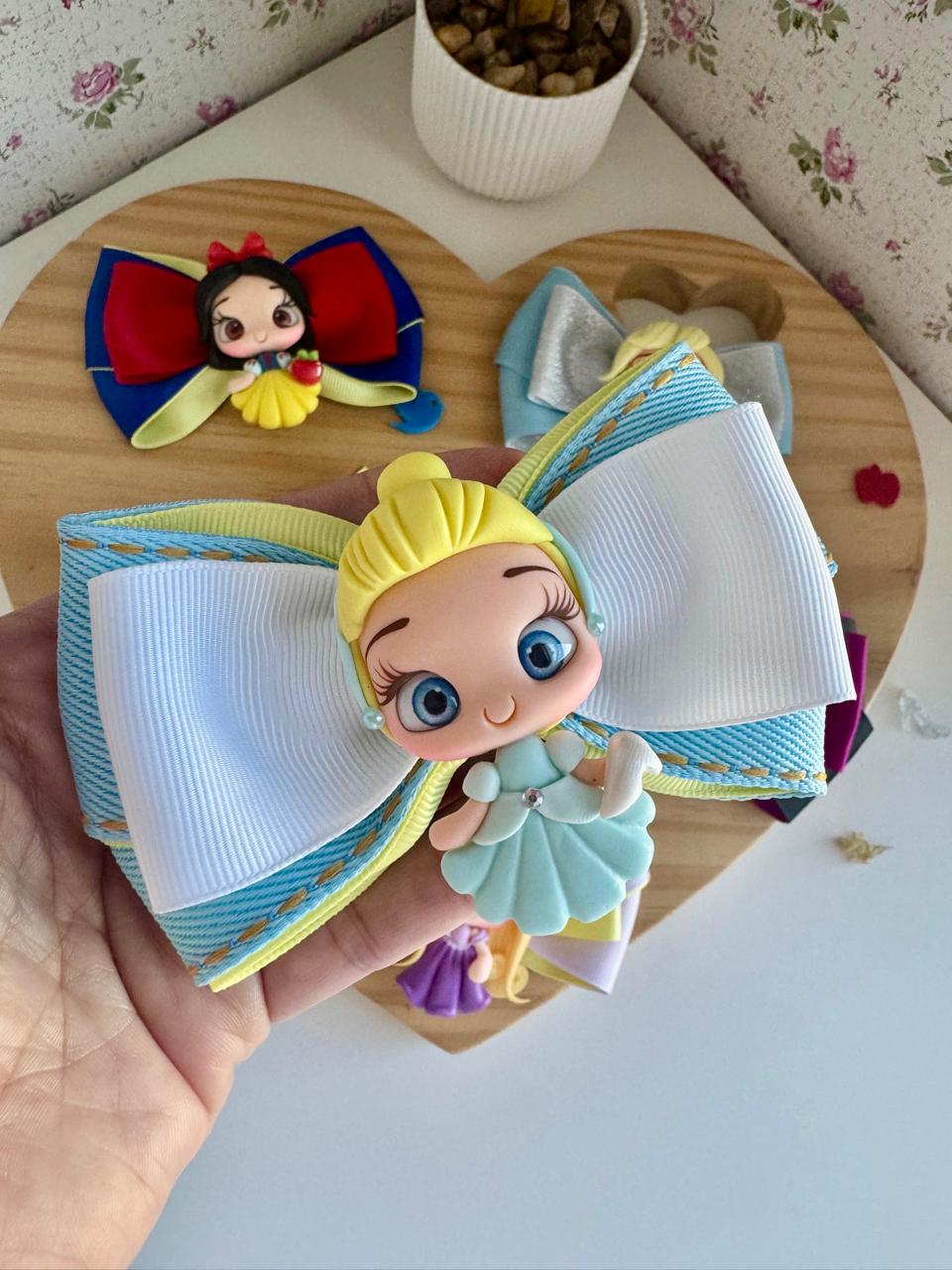 Princess - Hair Bow